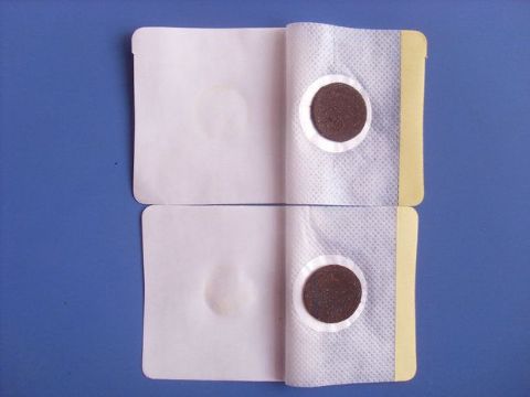 点击查看详细信息<br>标题：肚脐贴  阅读次数：1905